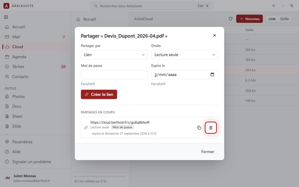 « Partages en cours », et la poubelle pour retirer